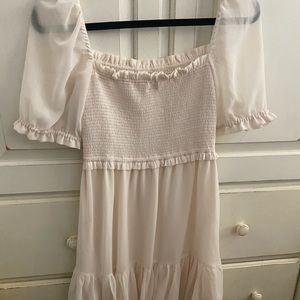 Aritiza (Wilfred Tempest Dress short sleeve)